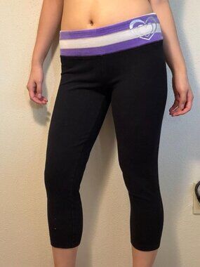 Cotton Blend Capri Leggings with Purple/White Heart Trim Waistband